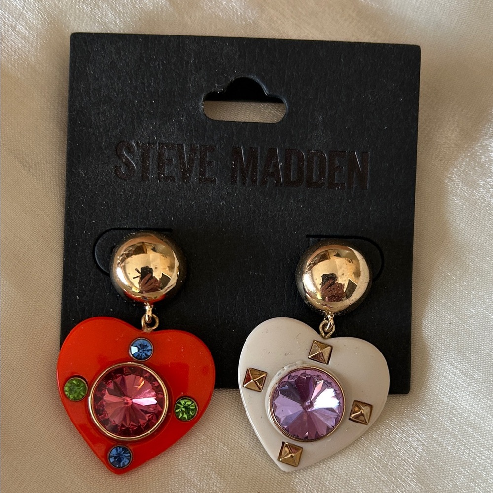 Steve Madden Heart Earrings
